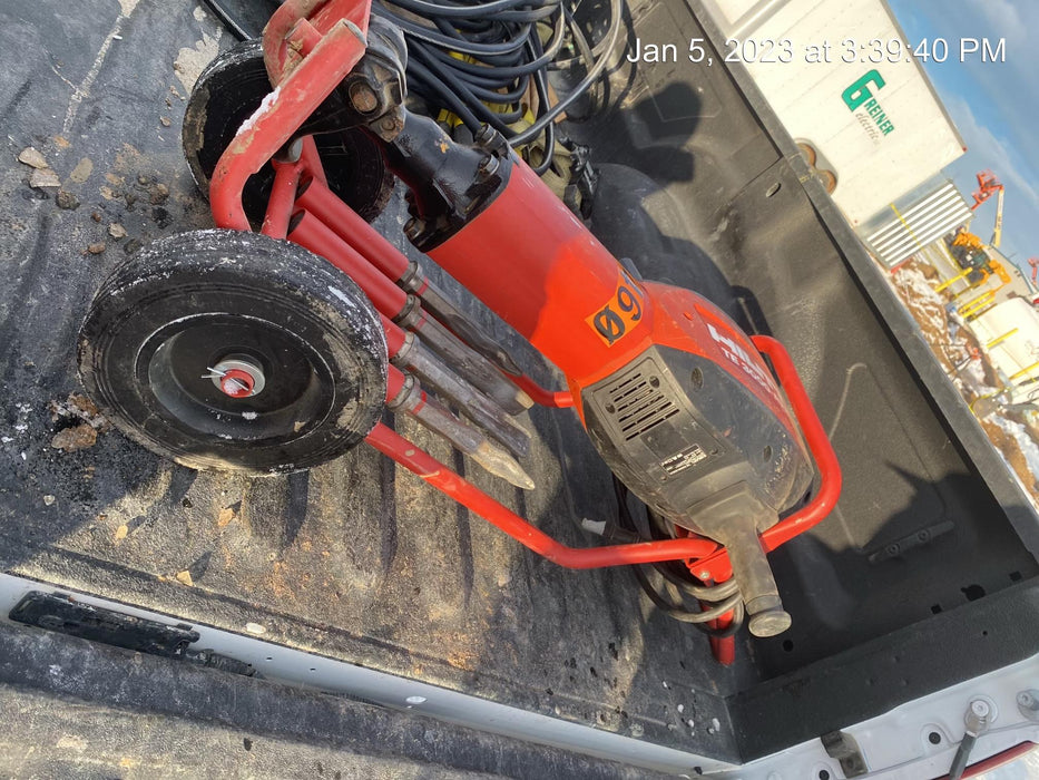 2019 HILTI TE 3000-AVR