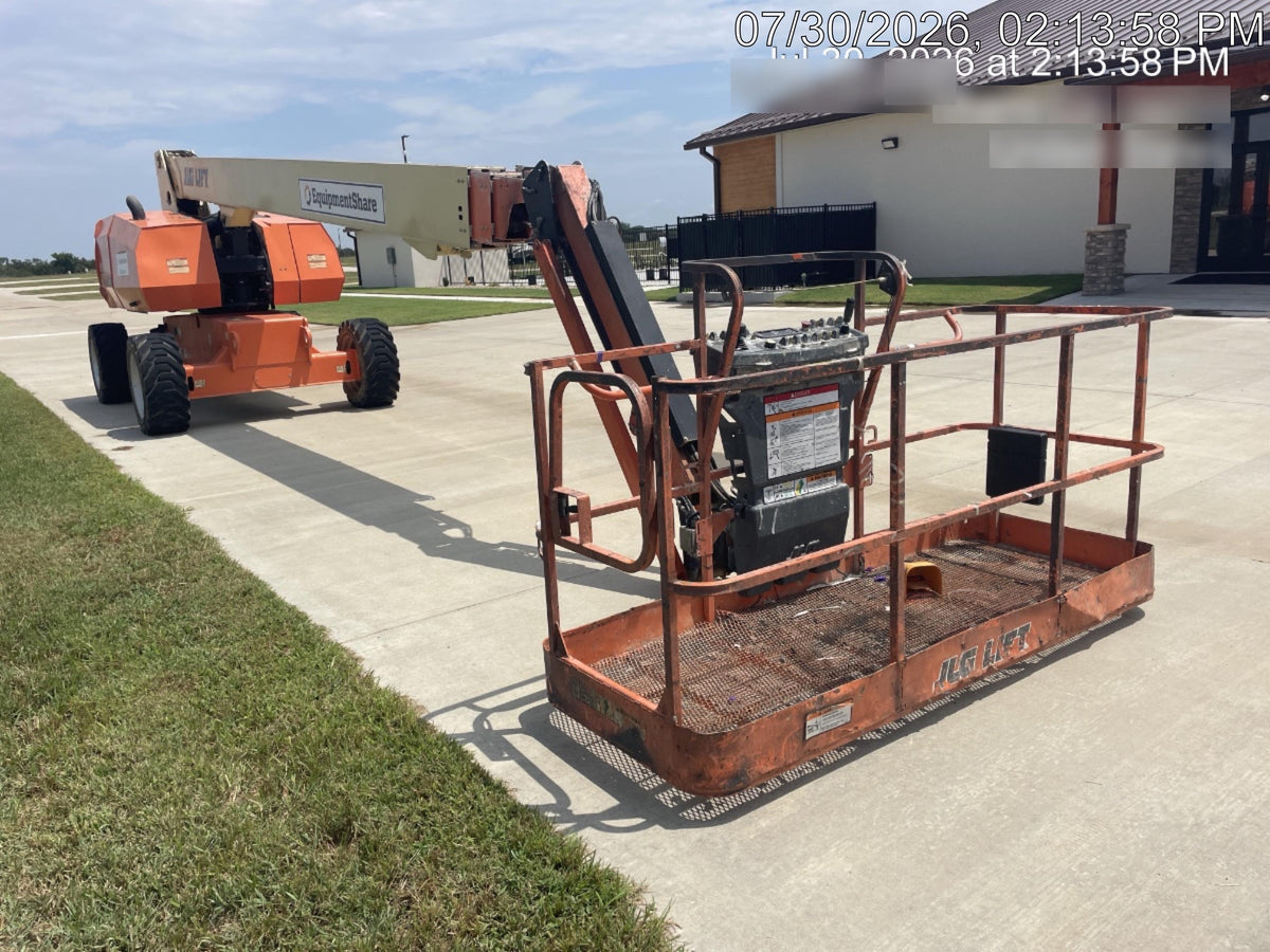 2019 JLG 860SJ