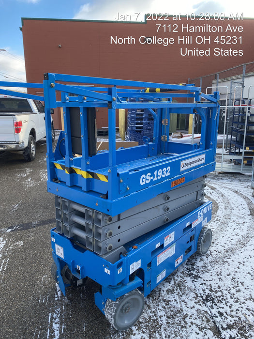 2021 GENIE GS-1932