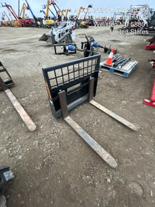 2023 BOBCAT 36" Mini Skid Steer Fork Carriage - Bobcat