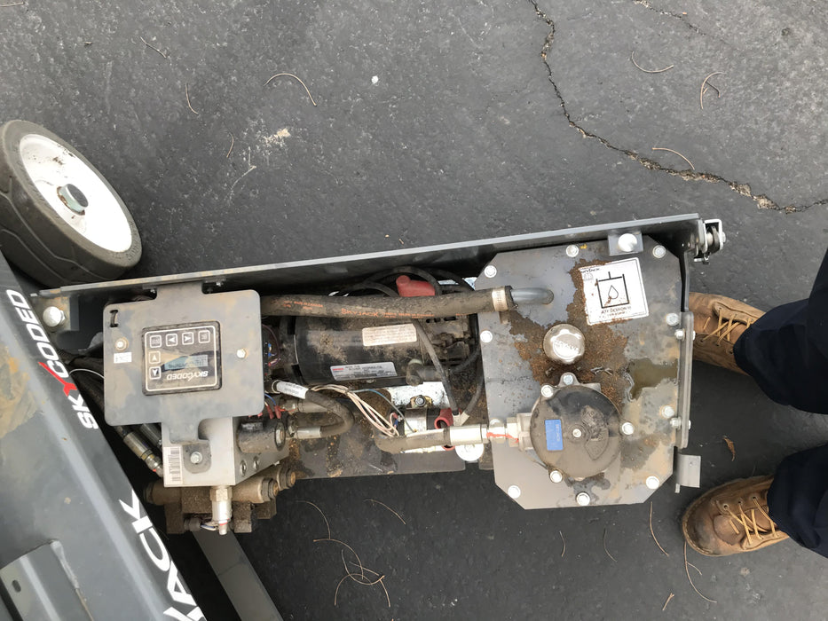 2020 Skyjack SJIII-3219 Solid NM Tires, Half height spring hinged entry gate, Dual Beacons, 800W Inverter