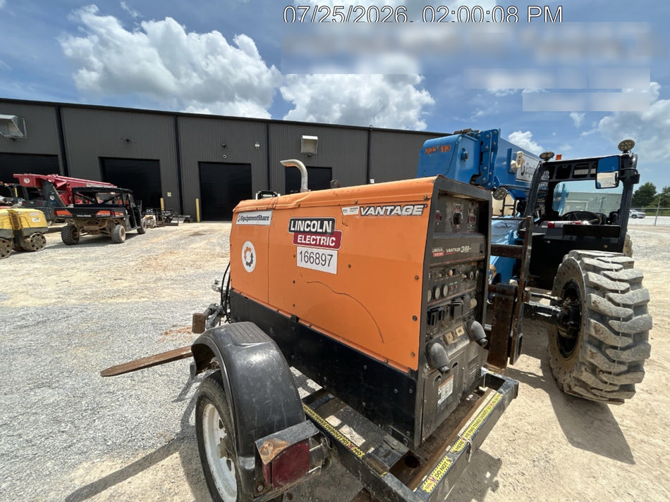 2021 Lincoln Electric Vantage 322 Vantage 322 Ready Pak 3 w/ Decals, ORANGE (includes trailer, cable rack, fender light kit) NO Telematics