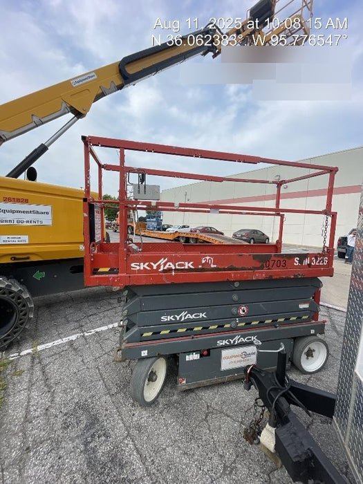 2015 Skyjack SJIII-3226 26' Electric Scissor Lift