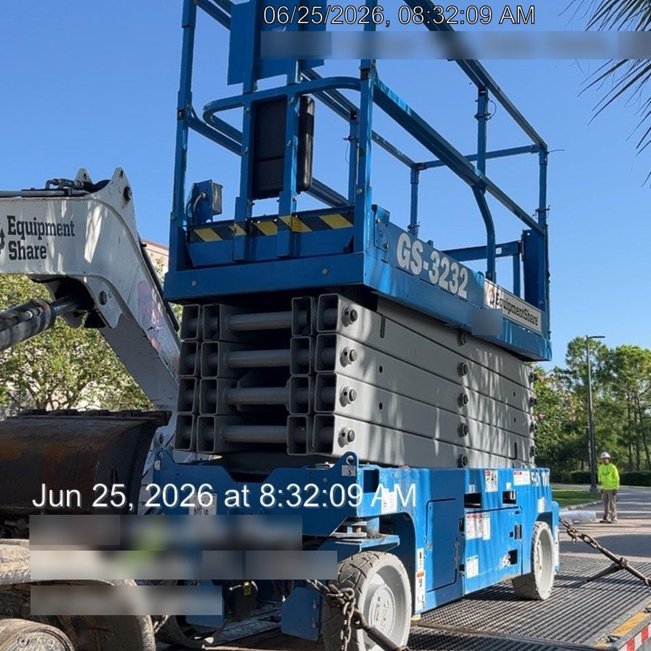 2023 GENIE GS-3232