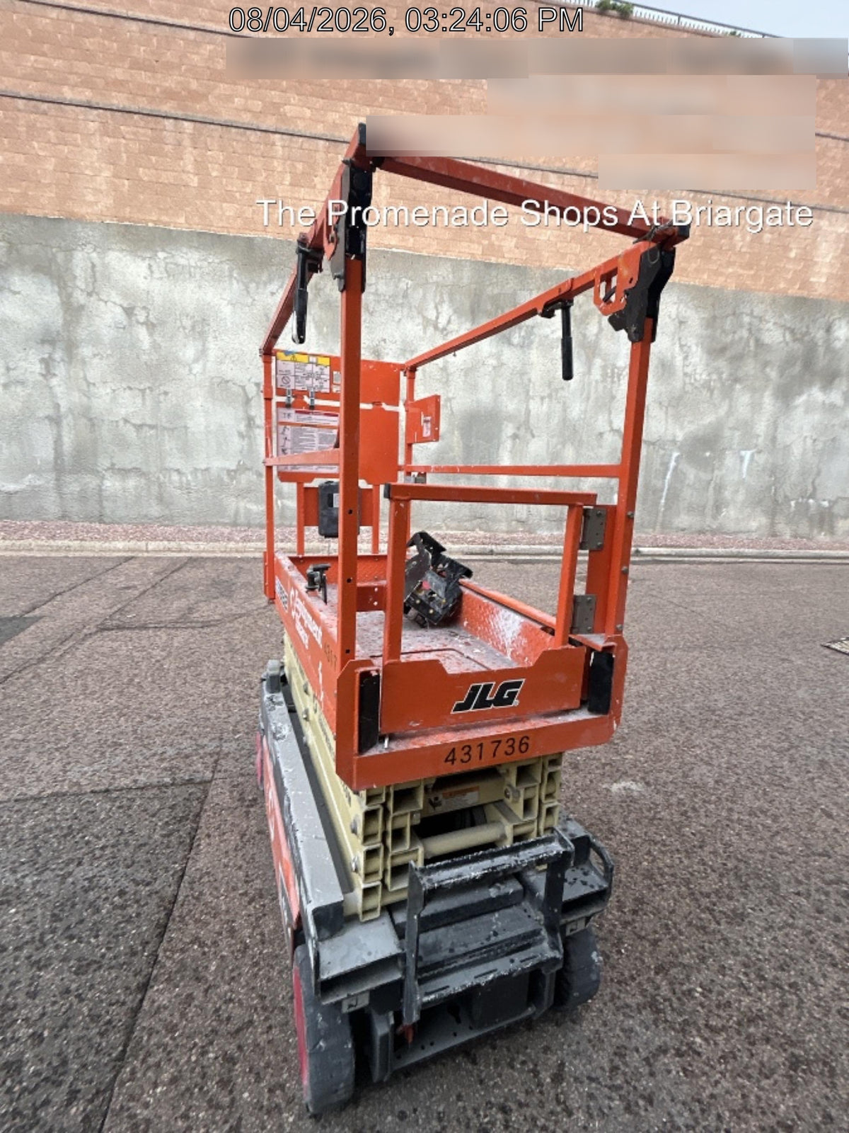 2024 JLG ES1932