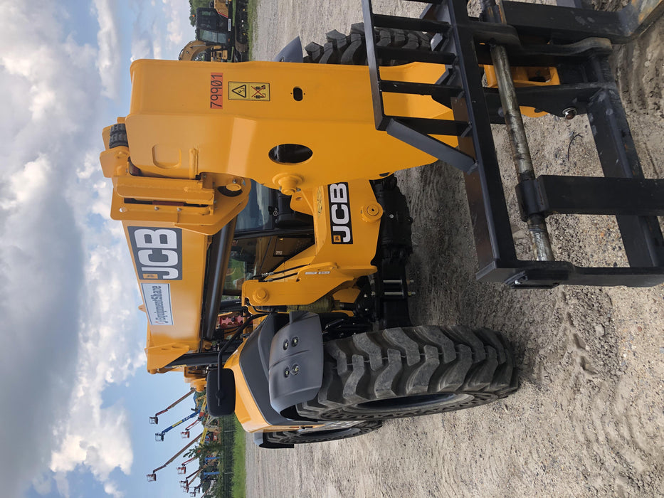 2020 JCB 509-42 Cab/Heat/Air, Solid Tires, Work Lights, Beacon, Aux Hydraulics, Back up Alarm, Lifting Eye, ES Decals