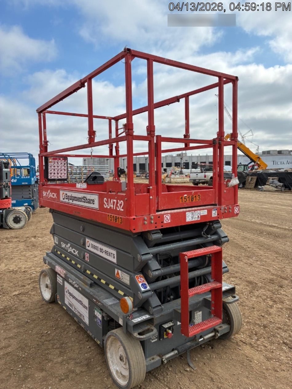 2021 SKYJACK SJ4732