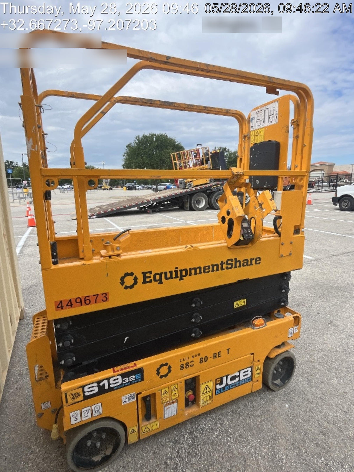 2024 JCB S1932E