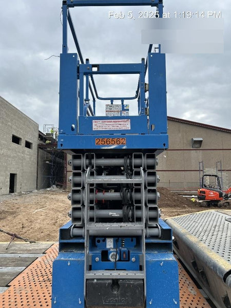 2022 GENIE GS-3232