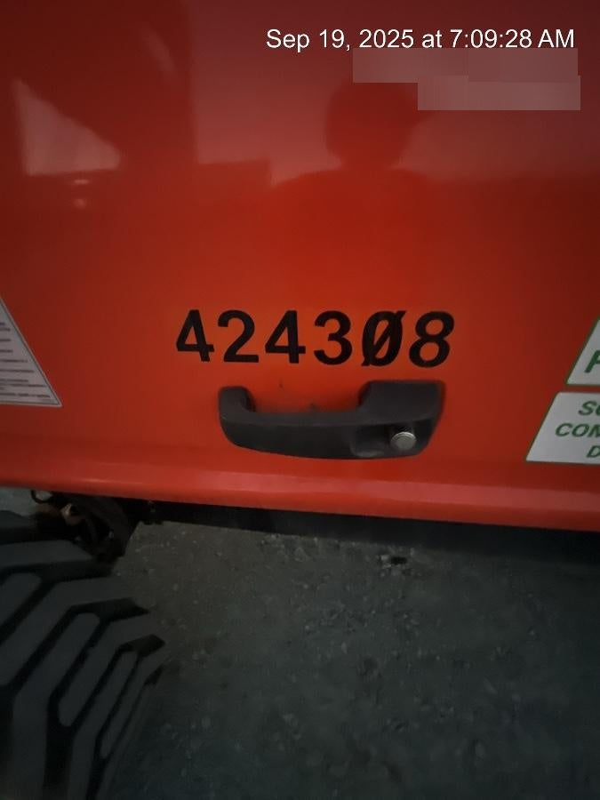 2024 JLG 660SJ