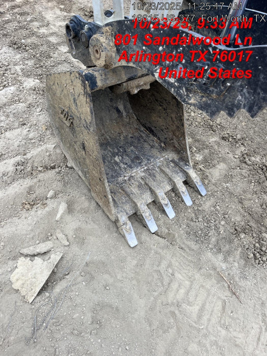 2025 TAKEUCHI 24" Bucket Takeuchi