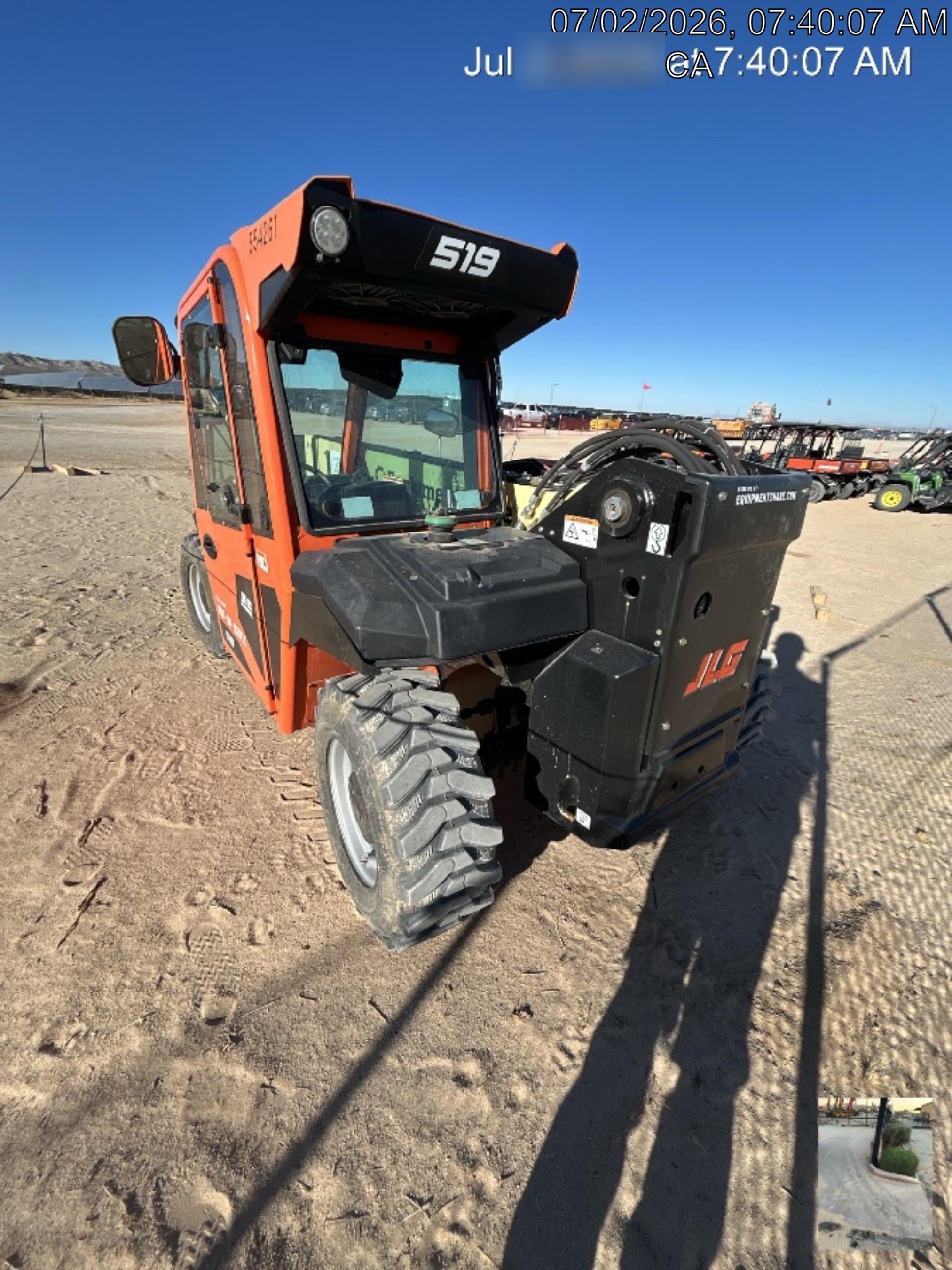 2025 JLG 519