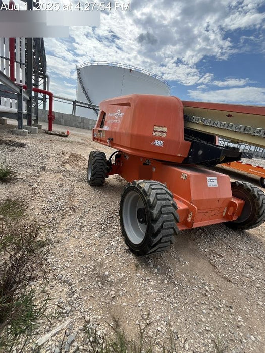 2019 JLG 660SJ