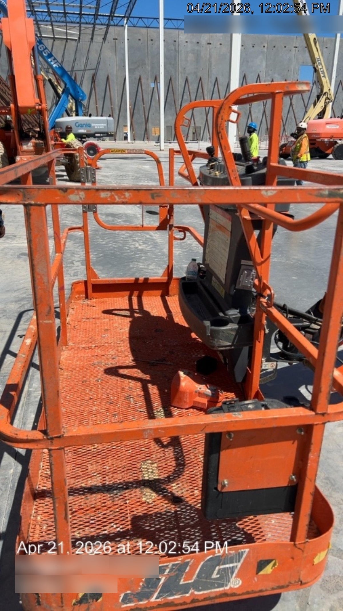 2022 JLG 460SJ