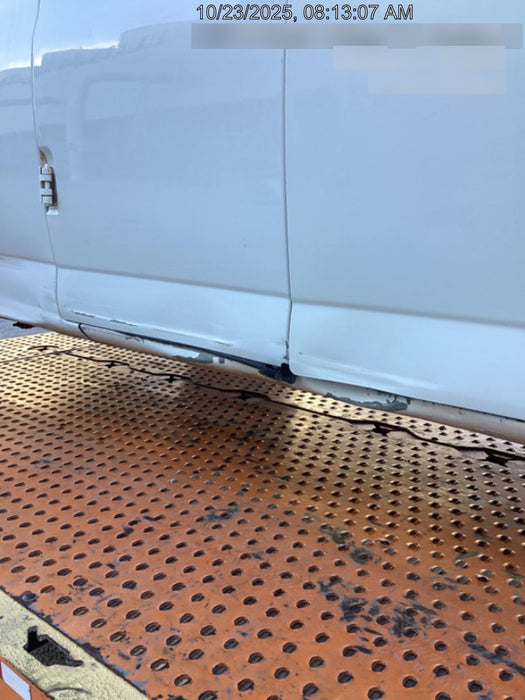 2023 CHEVROLET Express Van - Rental