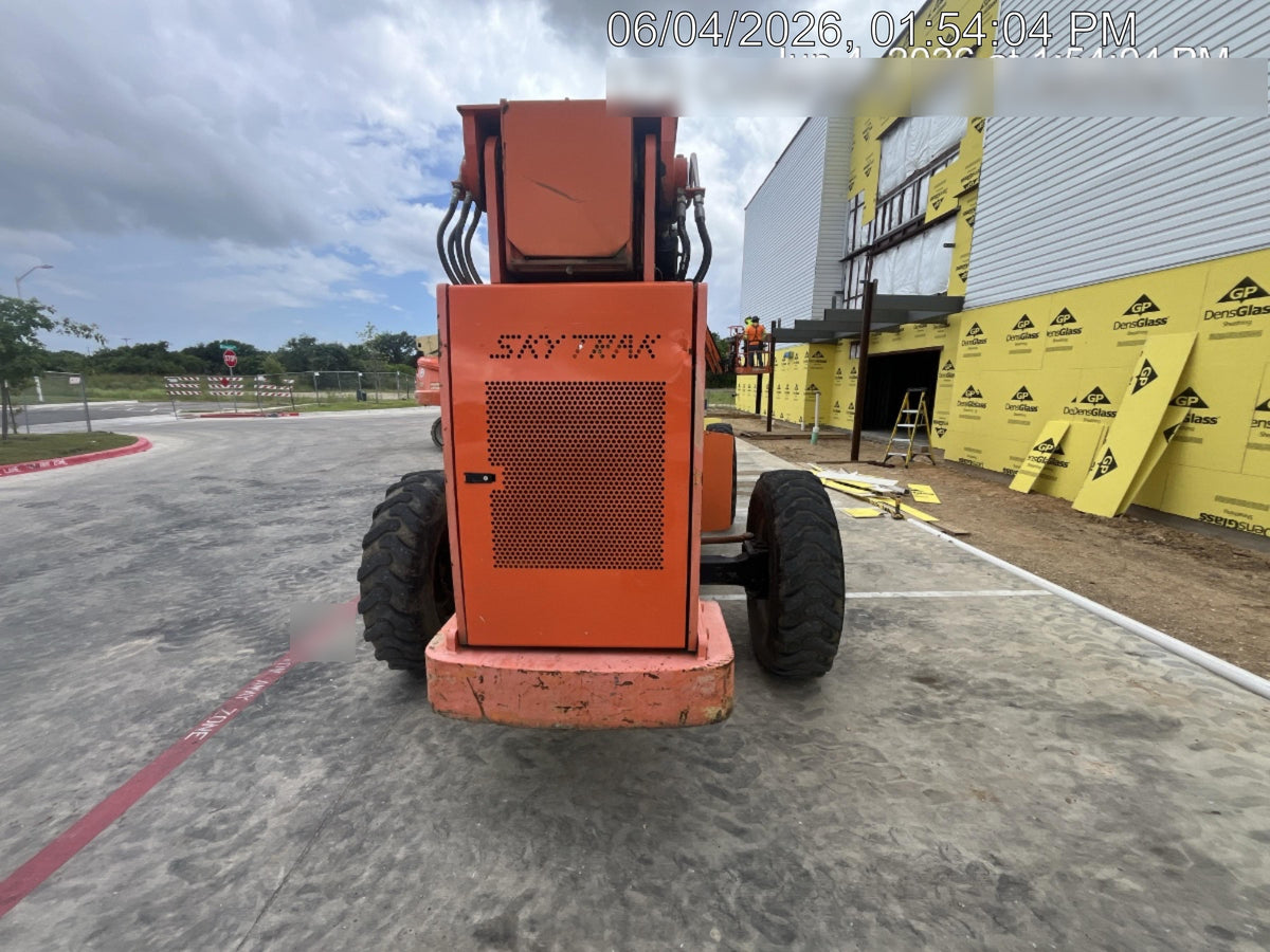 2007 Skytrak 8042 Skytrak 8042, 42' Reach, 8000 lb capacity