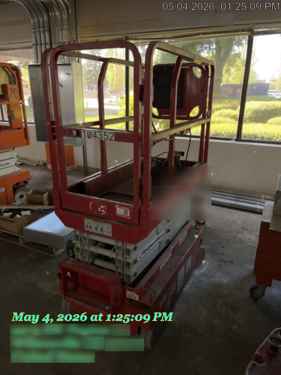 2020 MEC 1330SE Solid NM Tires, Steel Swing out Doors, LCS, Beacon, 900W Inverter
