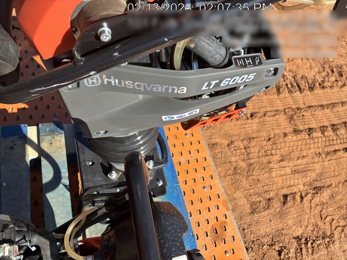 2025 HUSQVARNA LT6005