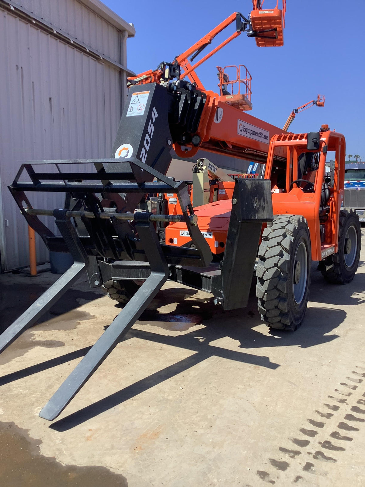 2022 SKYTRAK 12054
