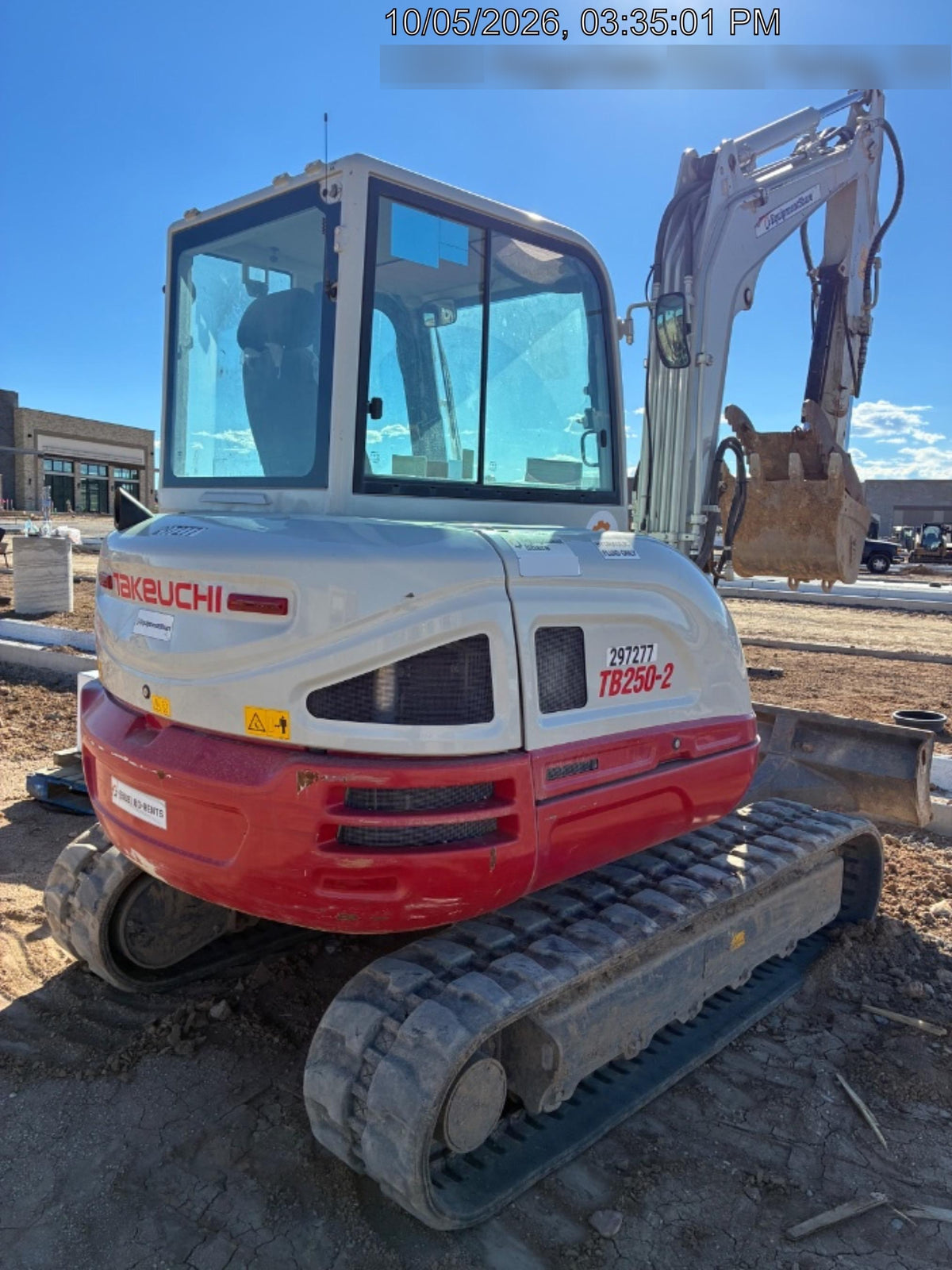 2023 TAKEUCHI TB250-2CR