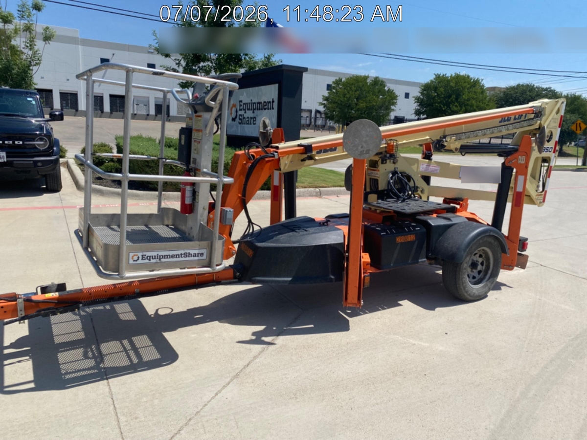 2022 JLG T350