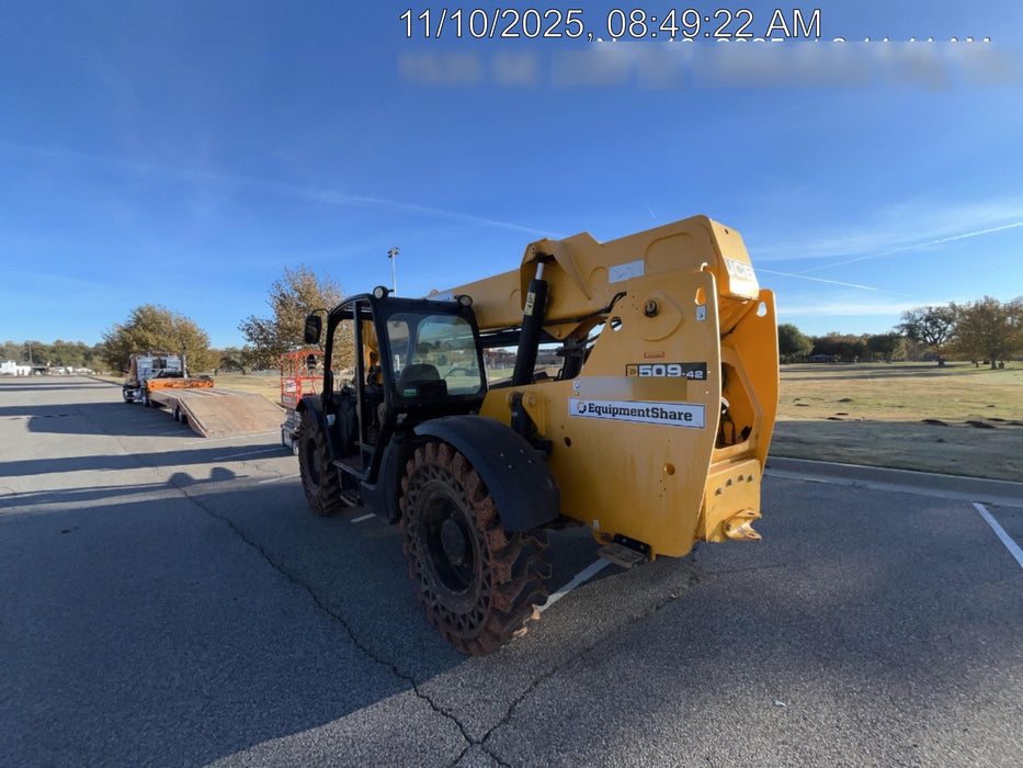 2019 JCB 509-42
