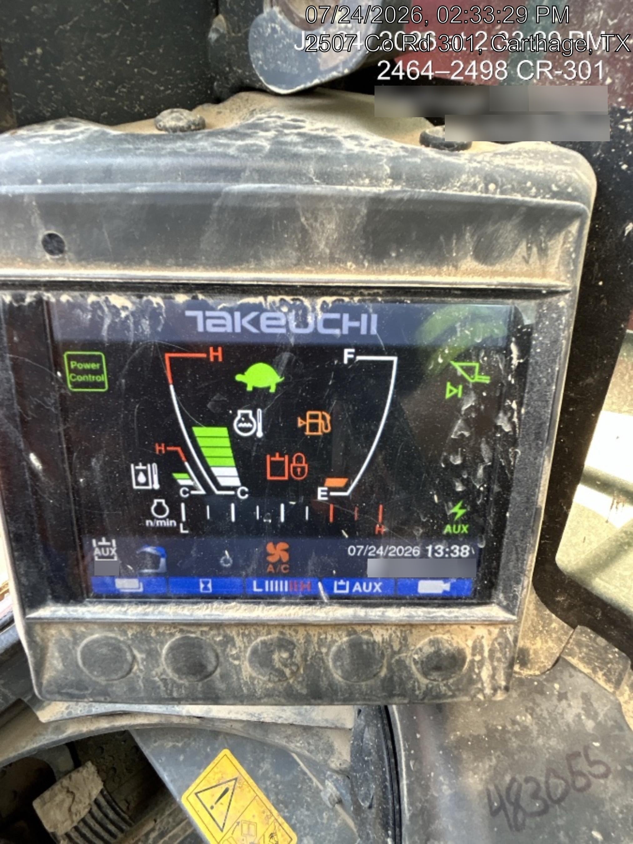 2023 TAKEUCHI TL10V2-CR