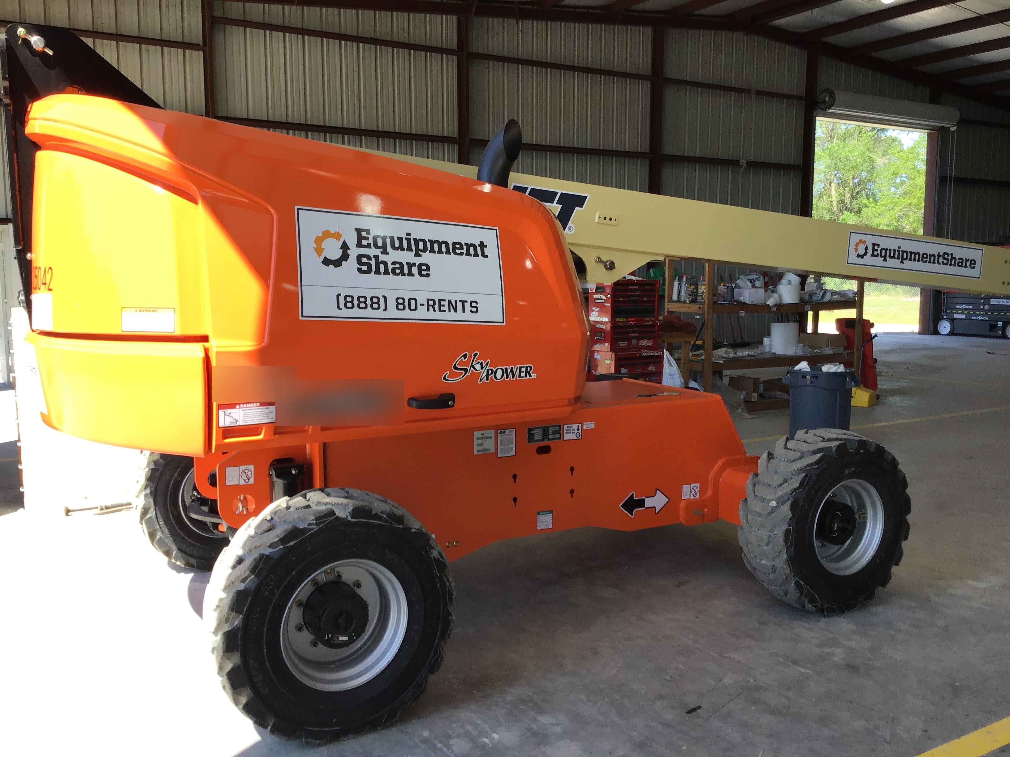 2019 JLG 460SJ