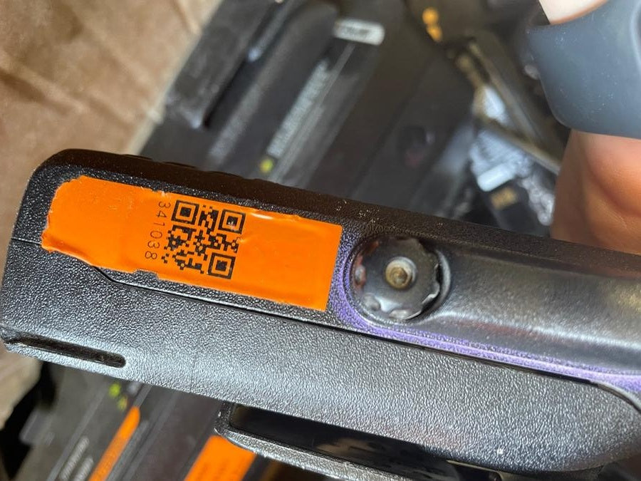 2023 MOTOROLA R7 DISPLAY