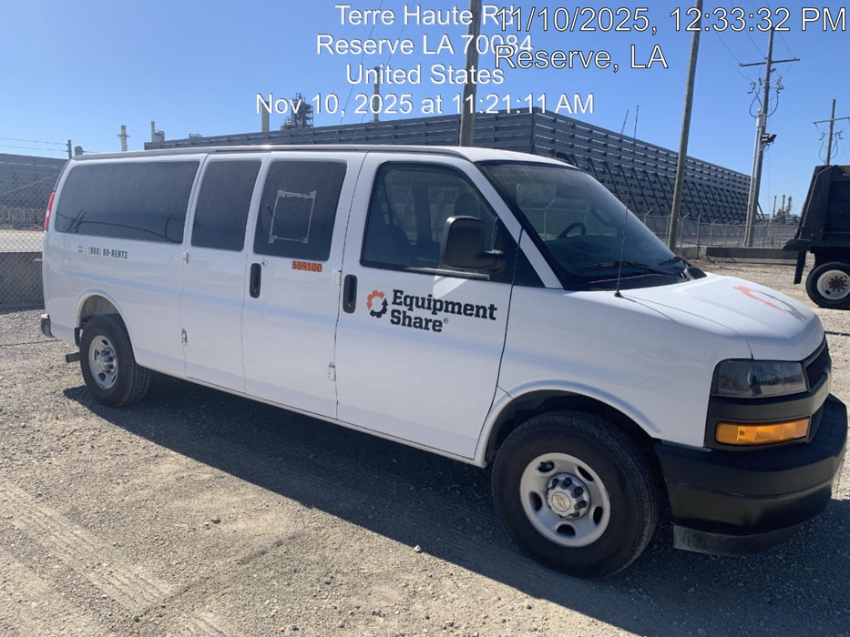 2025 CHEVROLET Express Van - Rental