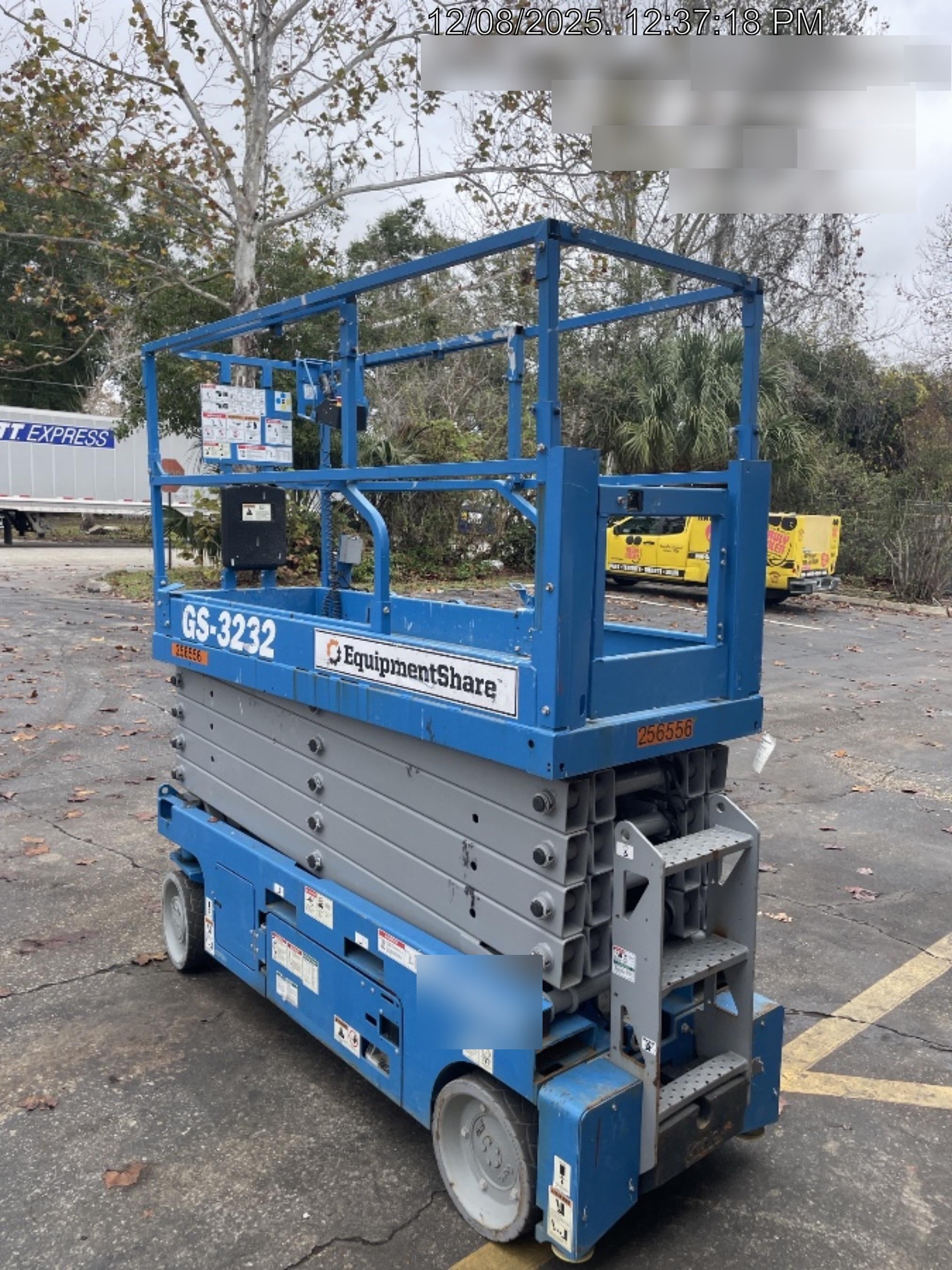 2022 GENIE GS-3232