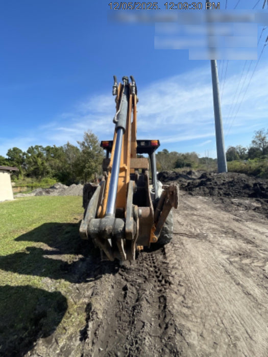 2019 Case 580N EP Canopy, 4WD, 1-Way Aux Hydraulics, Pilot Controls, Ride Control and Loader Aux Hydraulics, 900 LB. Front CWT, 82" HD LONG LIP (1 CU. YD.) W/BOCE AND LIFT EYES, FLIP OVER/STABILIZER PADS COMB