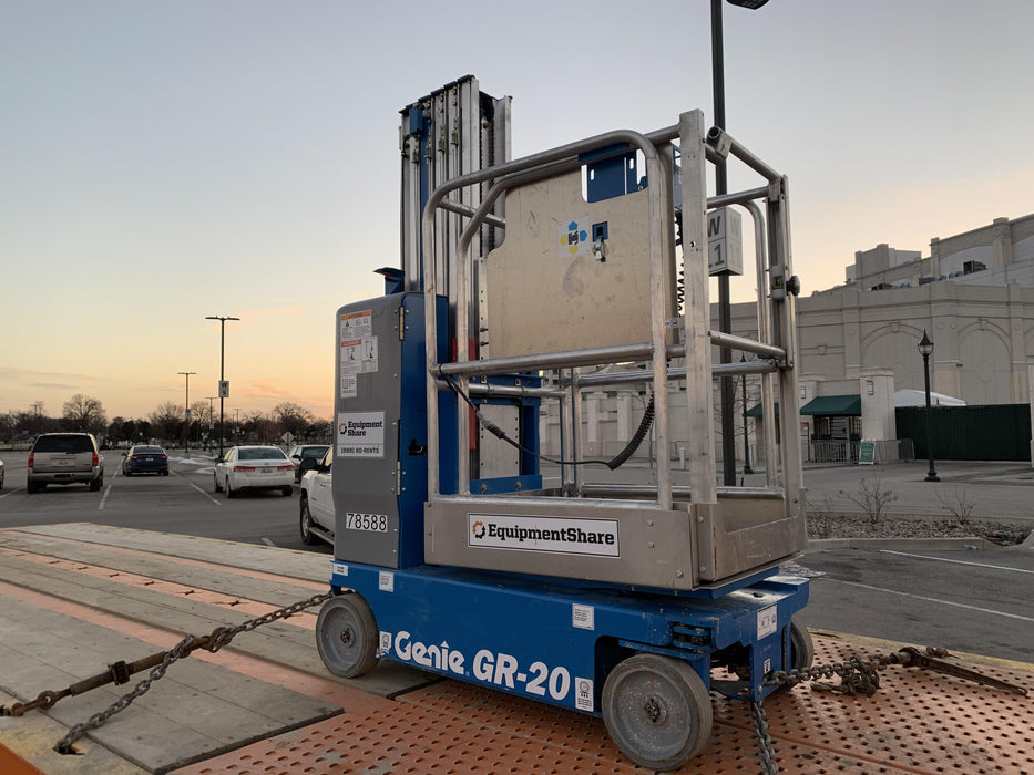 2020 GENIE GR-20