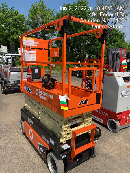 2022 JLG ES1932