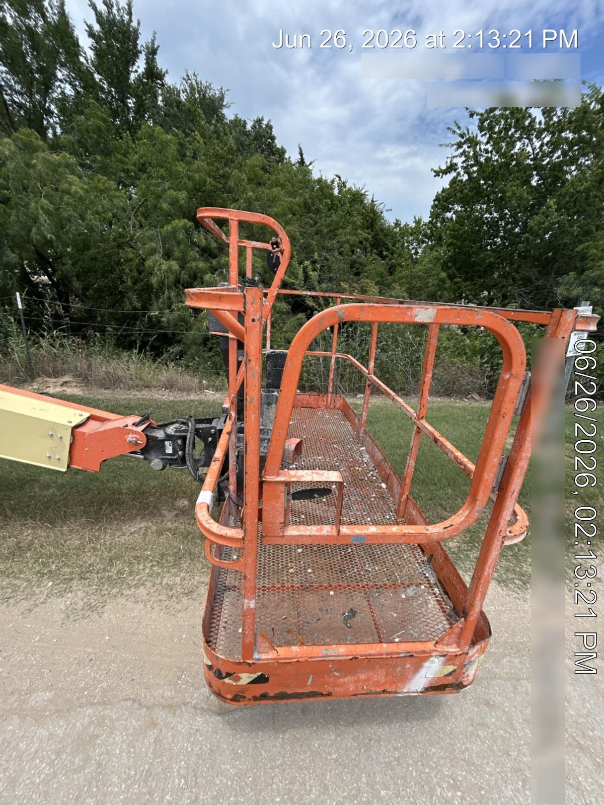 2021 JLG 400S