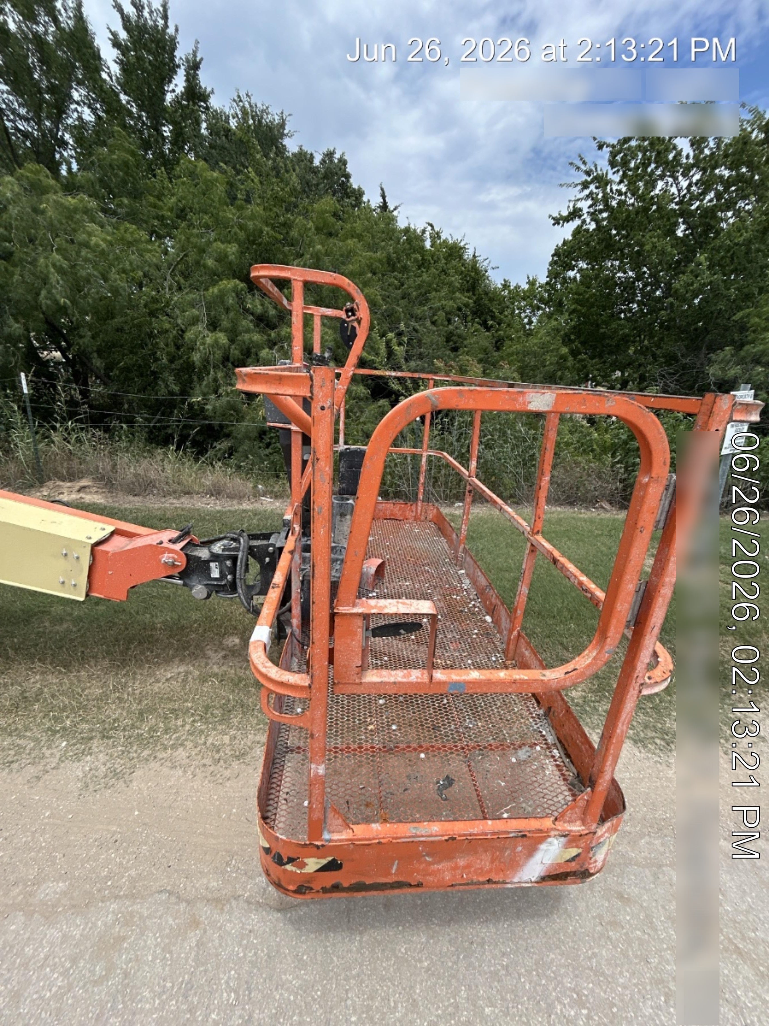 2021 JLG 400S