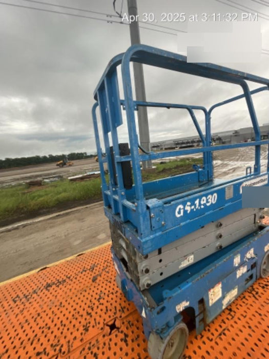 2019 Genie GS-1930 Fixed Rails with Chain Entry