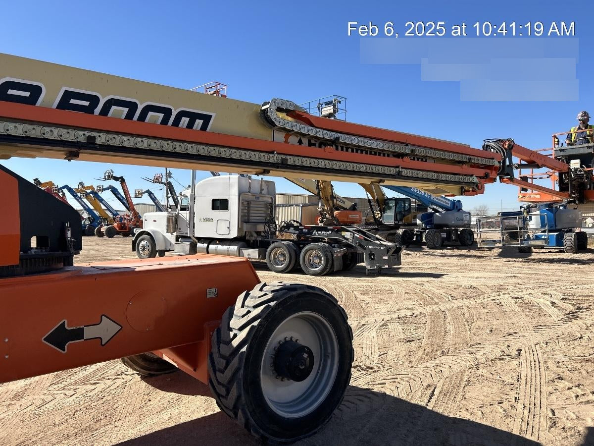 2021 JLG 1200SJP