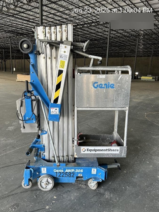 2020 GENIE AWP-30S