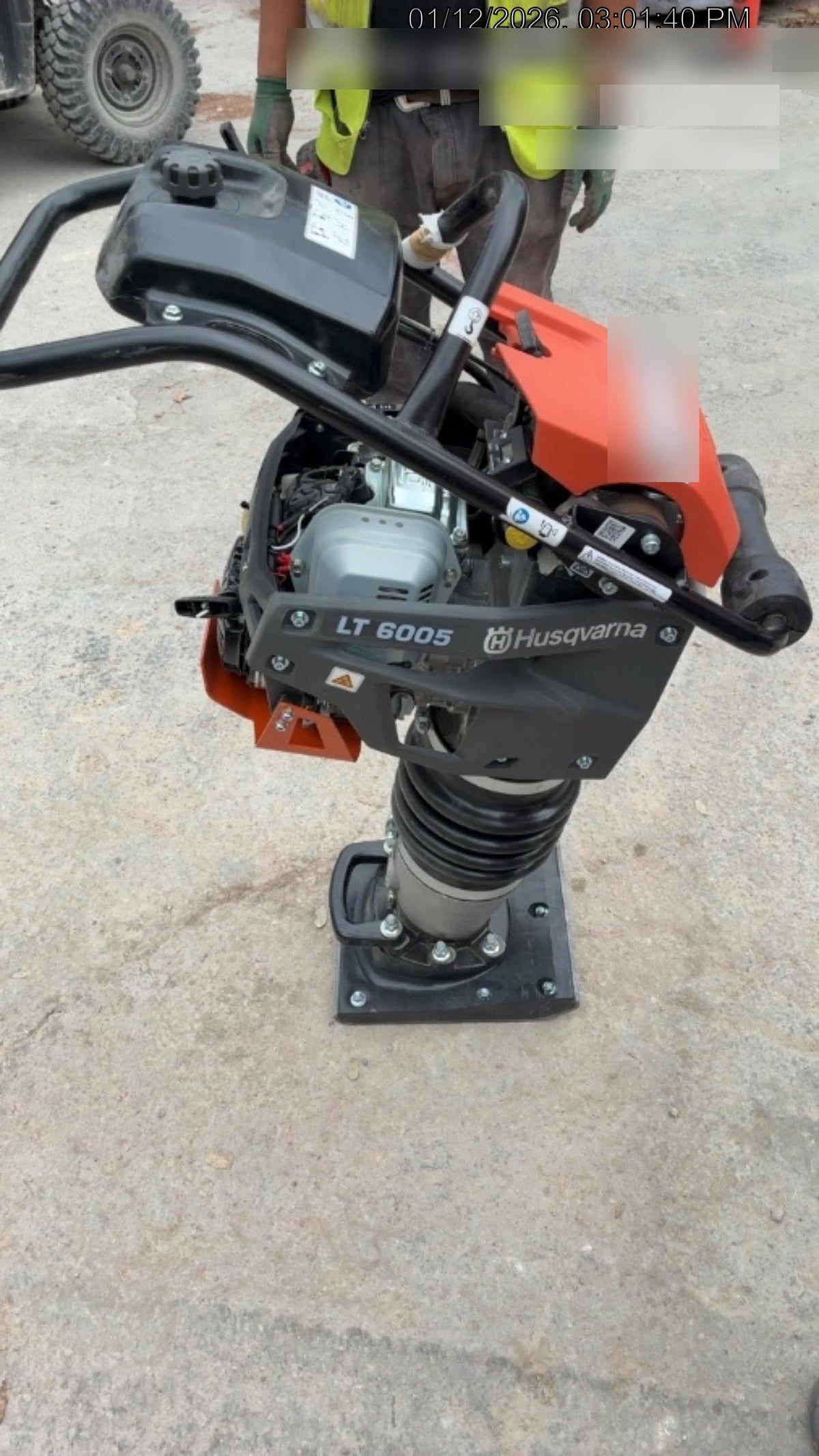2025 HUSQVARNA LT6005