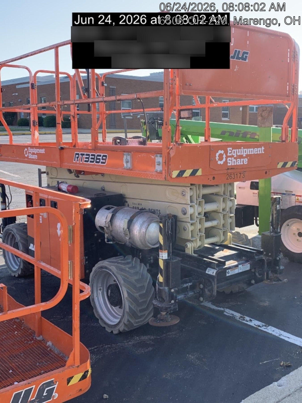 2022 JLG RT3369