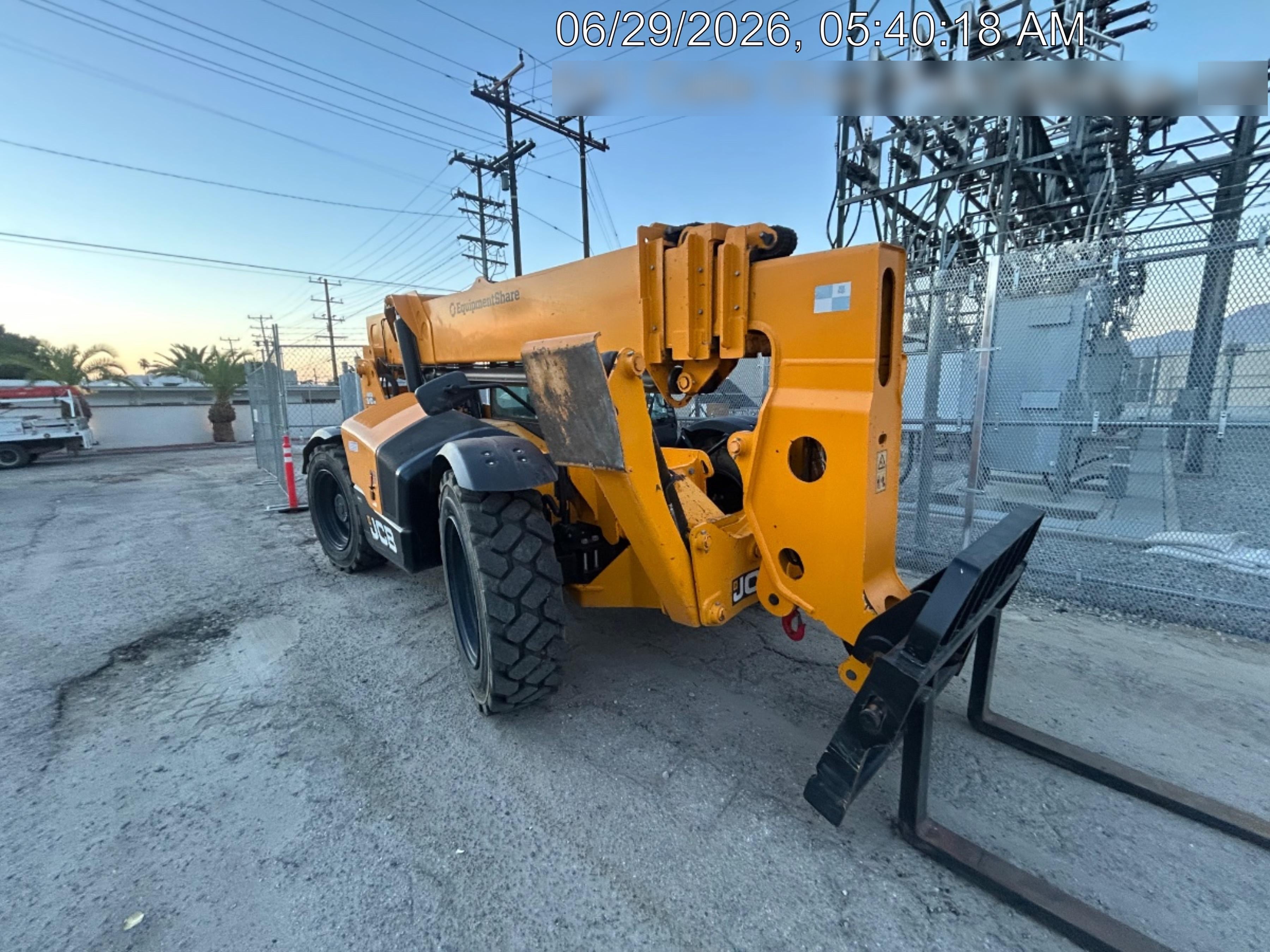2024 JCB 510-56