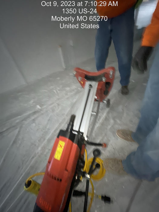 2022 HILTI DD250E