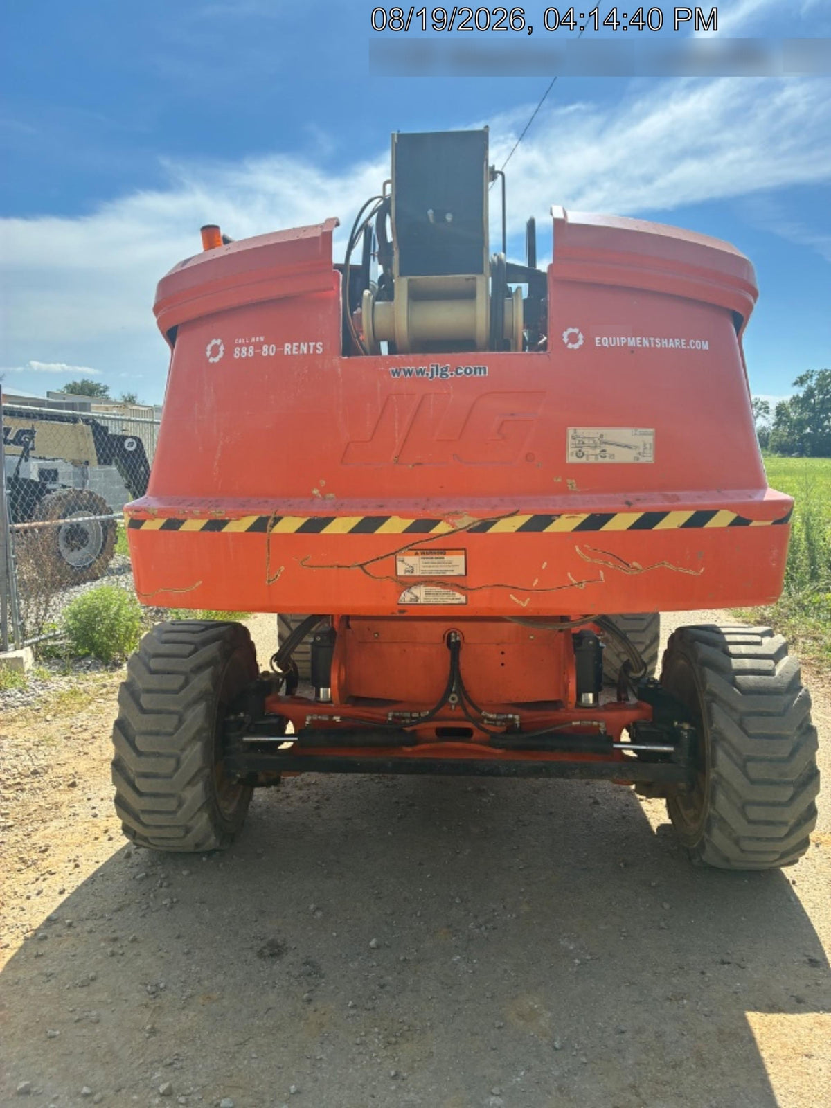 2022 JLG 660SJ