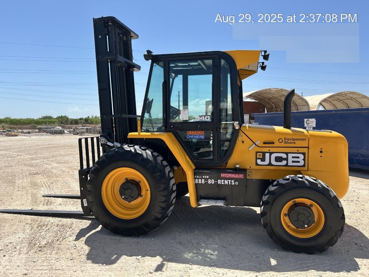 2025 JCB 940-4