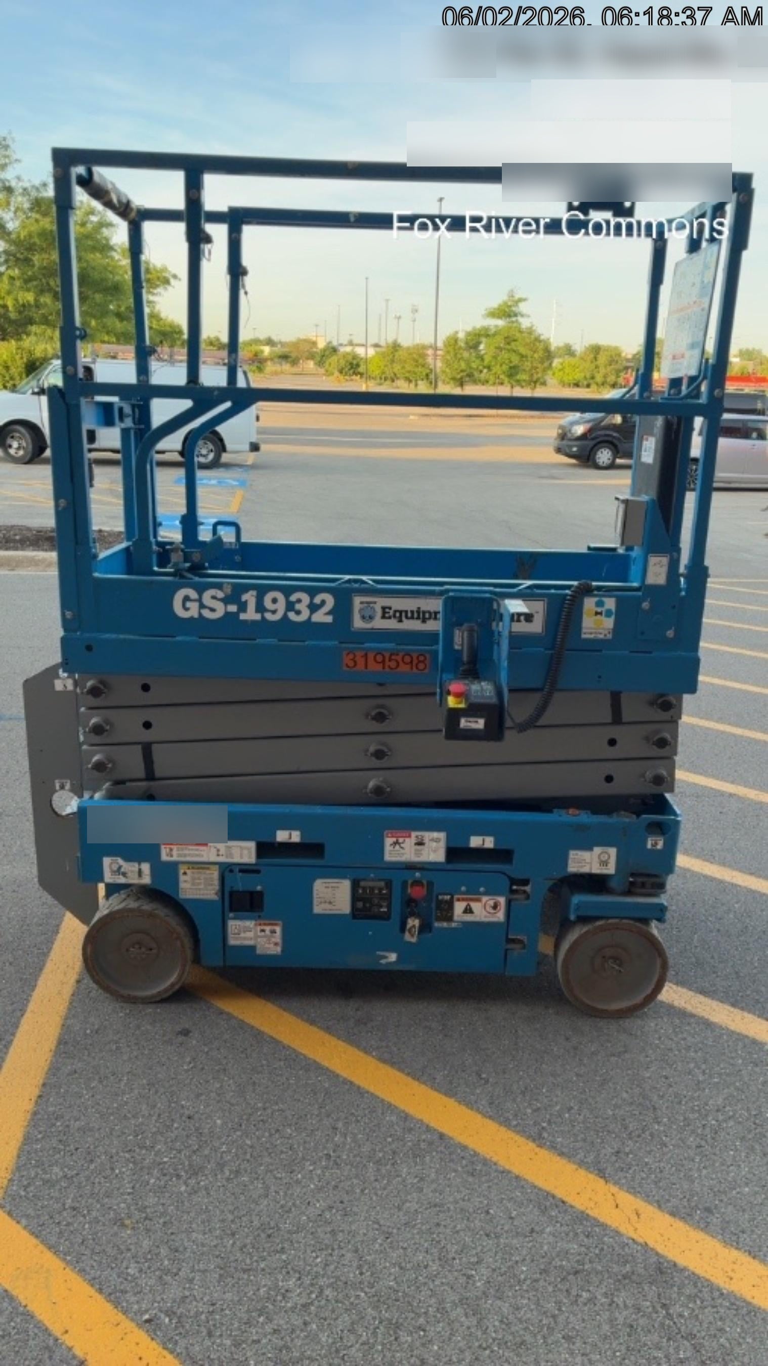 2023 GENIE GS-1932