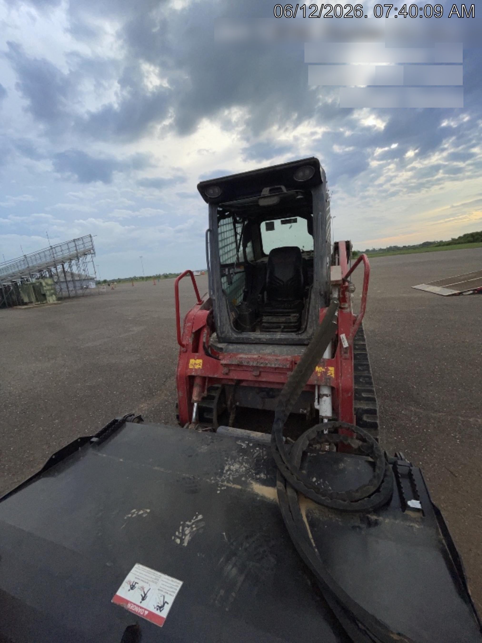2021 TAKEUCHI TL8R2-CR