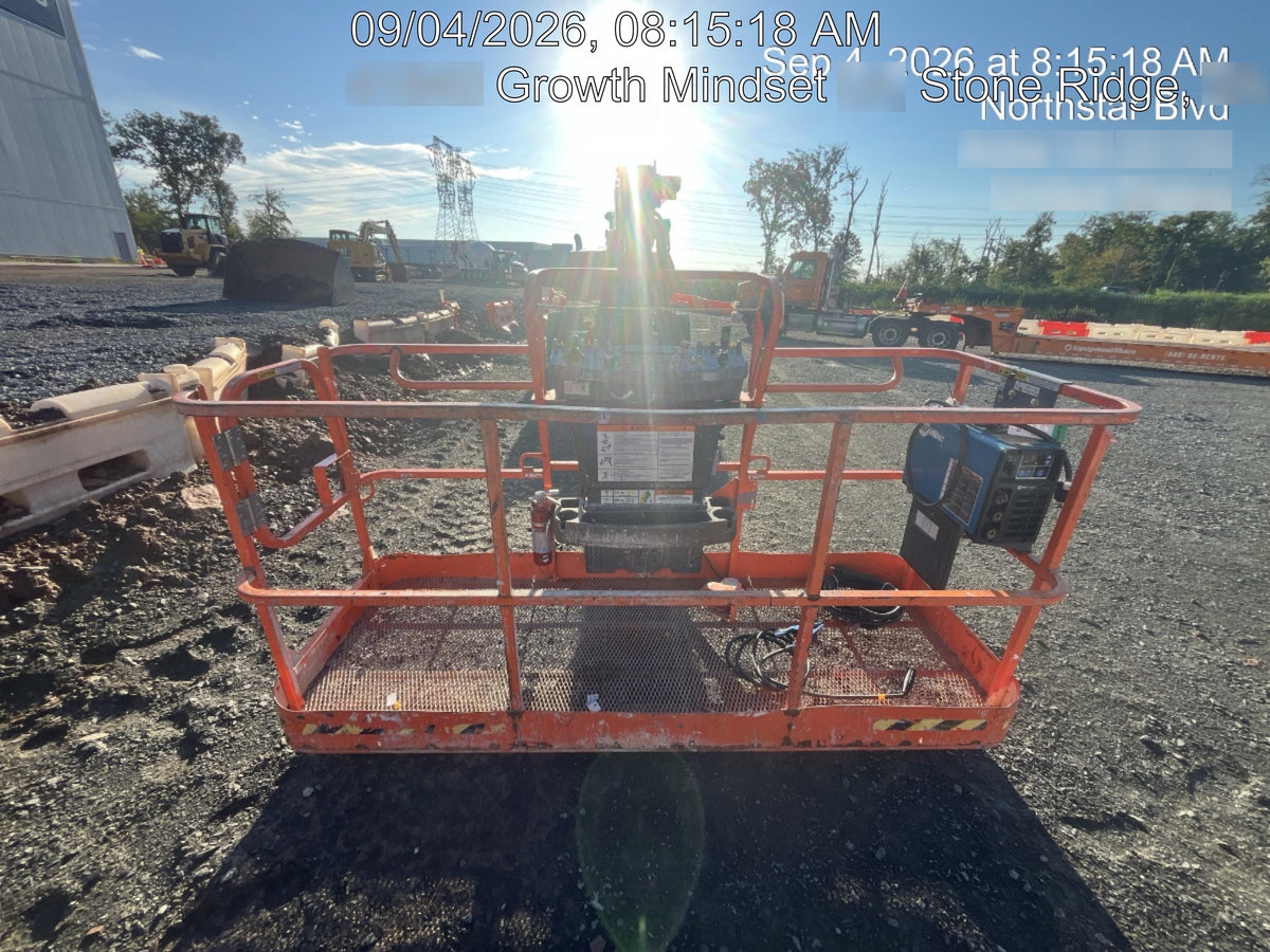 2024 JLG 860SJ