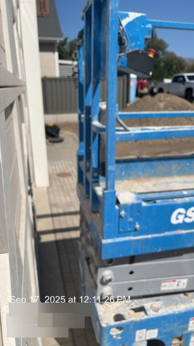 2019 Genie GS-1930 Fixed rails with chain Entry