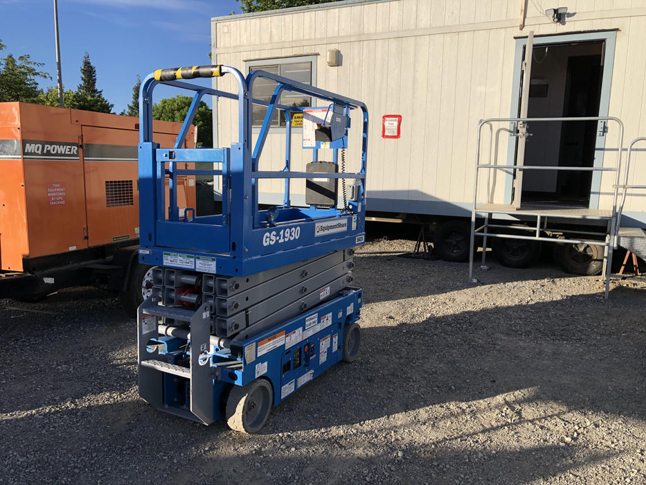 2019 Genie GS-1930 Half Height Swing Gate, 800W Inverter